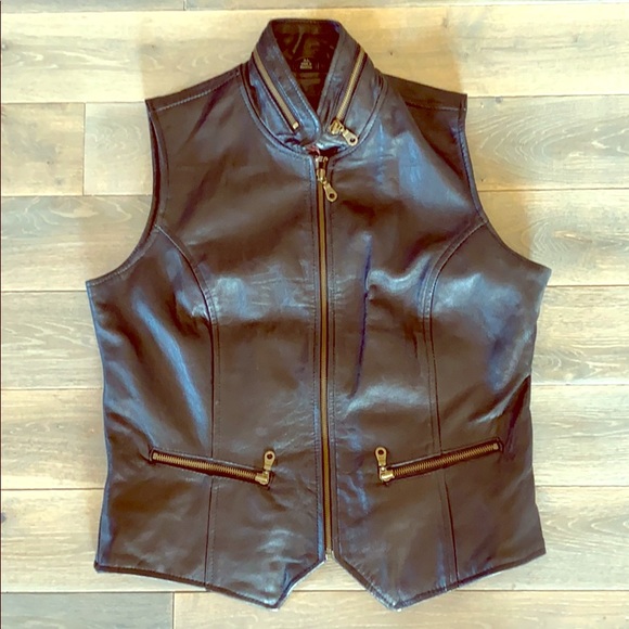 Leather vest - Picture 1 of 3